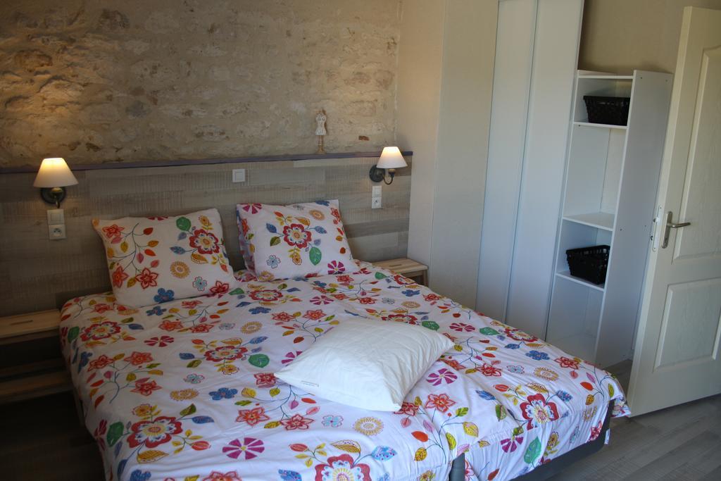 La Perle Du Lot Bed & Breakfast Castelnau-Montratier ห้อง รูปภาพ