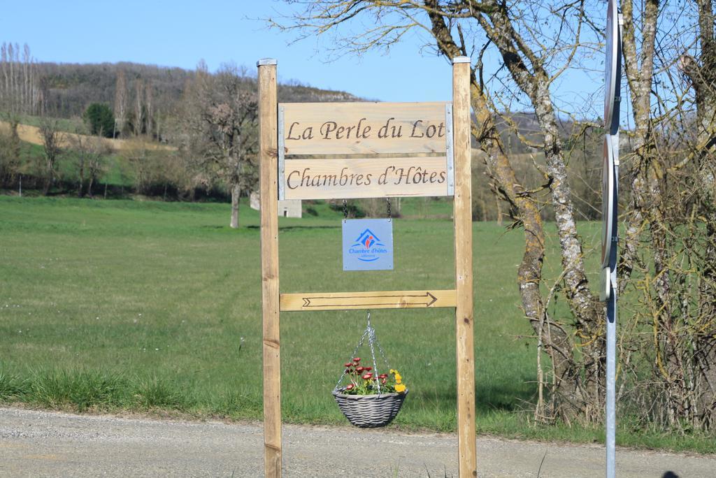 La Perle Du Lot Bed & Breakfast Castelnau-Montratier ภายนอก รูปภาพ
